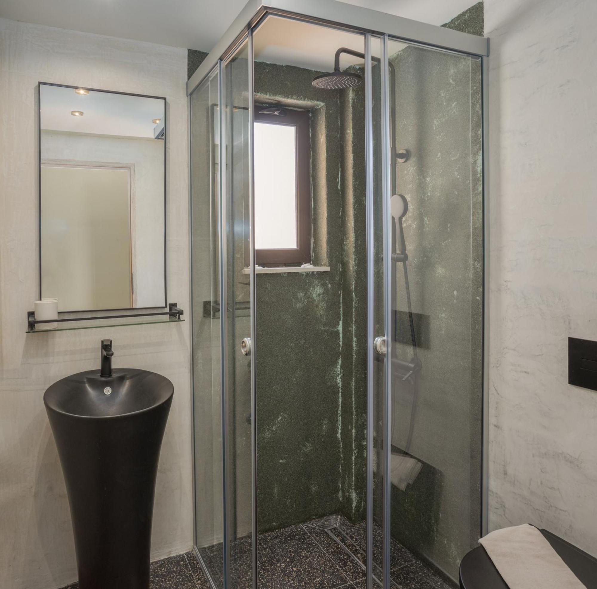 הרסוניסוס Driades Luxury Apartments מראה חיצוני תמונה