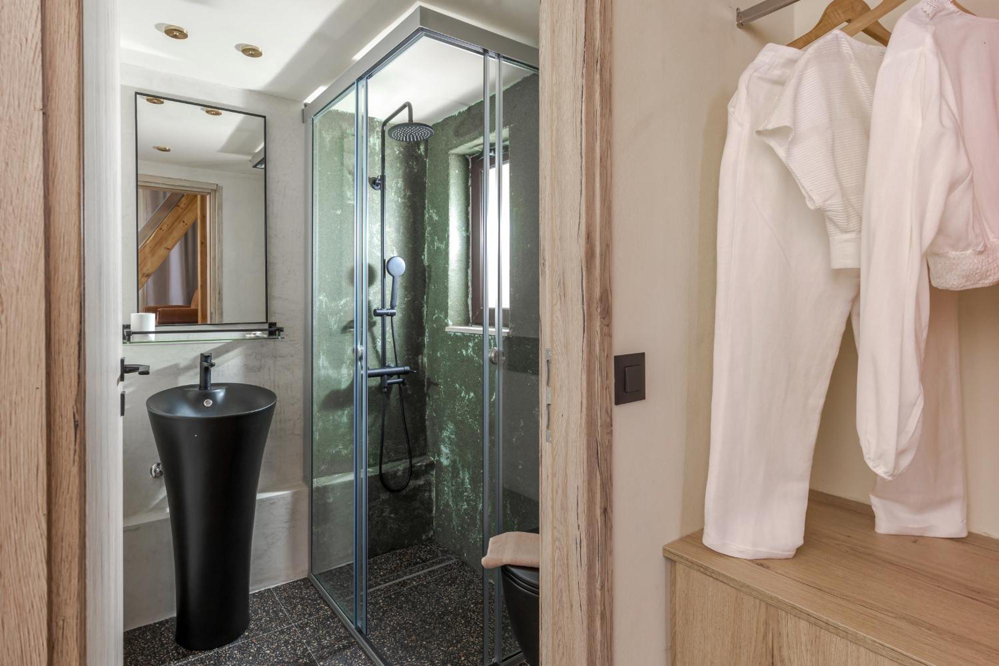 הרסוניסוס Driades Luxury Apartments מראה חיצוני תמונה