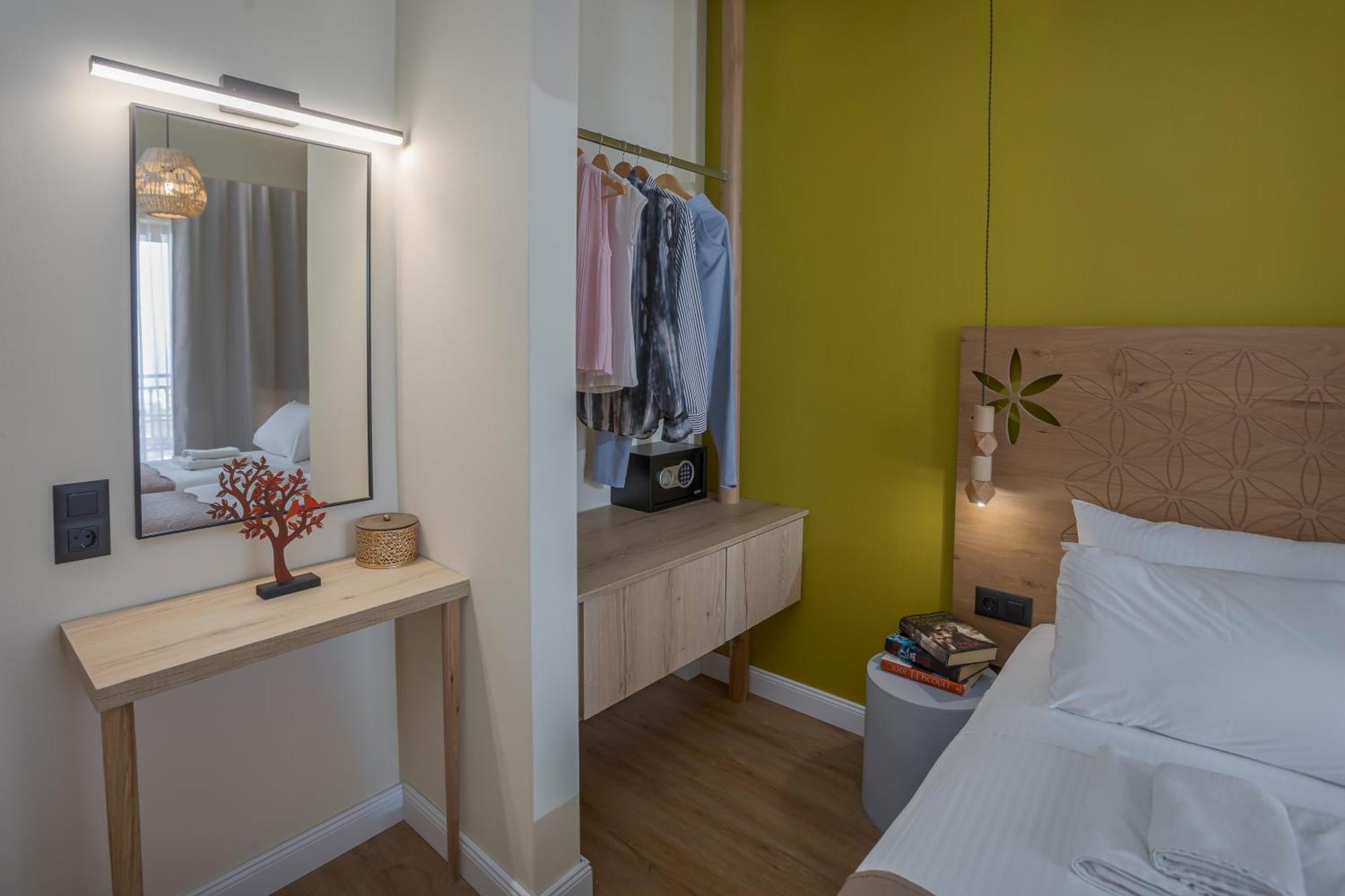הרסוניסוס Driades Luxury Apartments מראה חיצוני תמונה