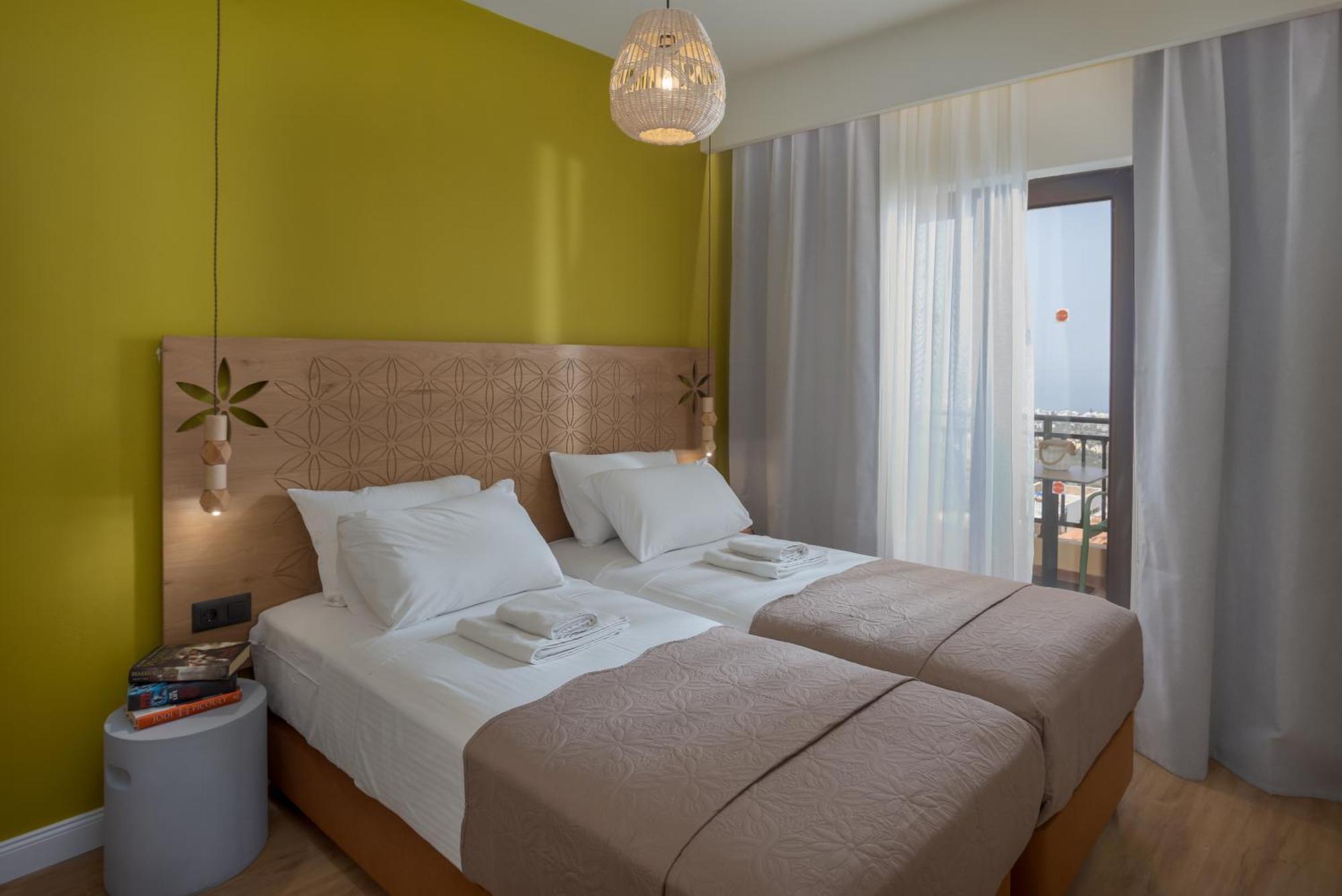 הרסוניסוס Driades Luxury Apartments מראה חיצוני תמונה