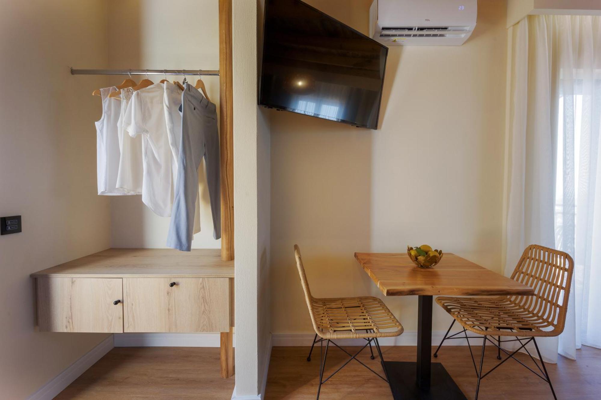 הרסוניסוס Driades Luxury Apartments חדר תמונה
